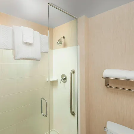 By Marriott Downtown/river North 3*
