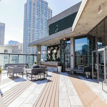 Hotel Eurostars Magnificent Mile
