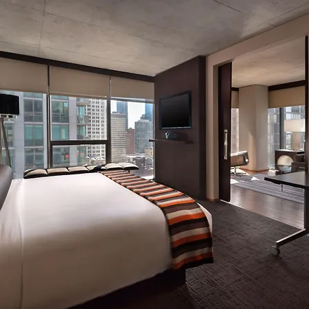 Eurostars Magnificent Mile Hotel 4*