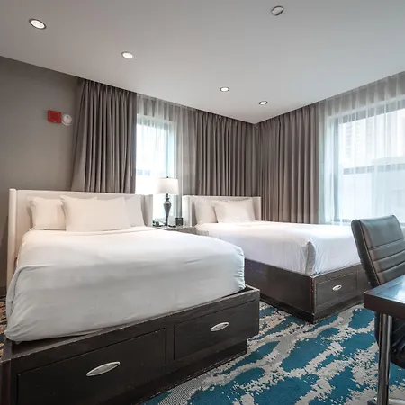 Felix Hotel