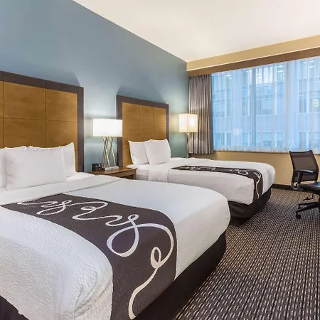 Hotel La Quinta & By Wyndham Downtown Chicago