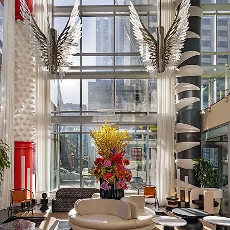 Hotel Thewit Chicago, A Hilton