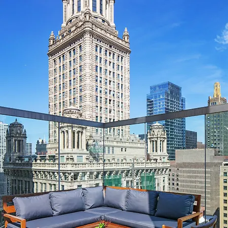 Hotel Thewit Chicago, A Hilton Chicago