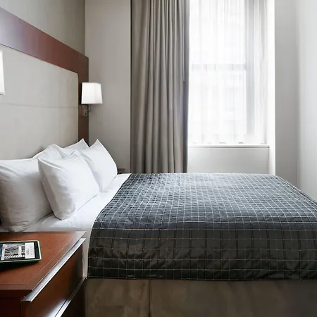 River Hotel 4*