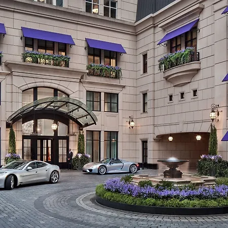 Hotel Waldorf Astoria Chicago