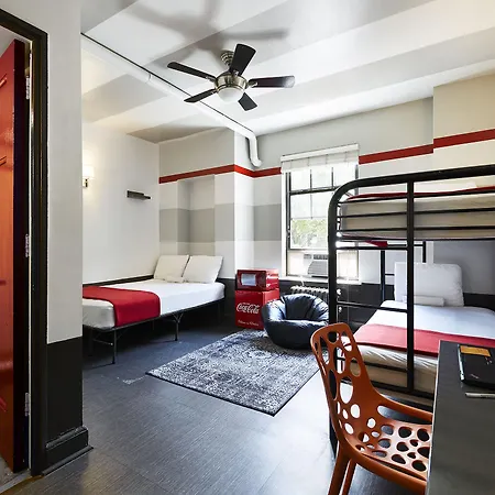 Getaway Hostel Chicago