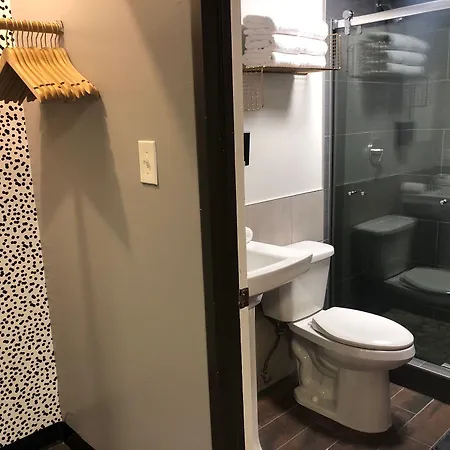 Getaway Hostel Chicago