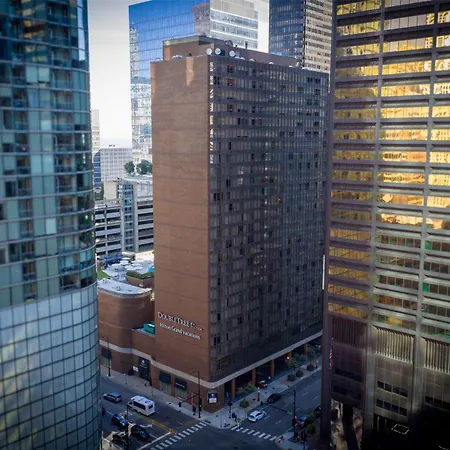 Doubletree By Hilton Magnificent Mile