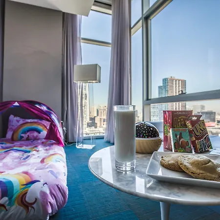 Hotel Aloft By Marriott Downtown River North Chicago