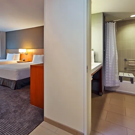Hyatt Place River North