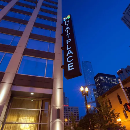 Hyatt Place River North Hotel 3*