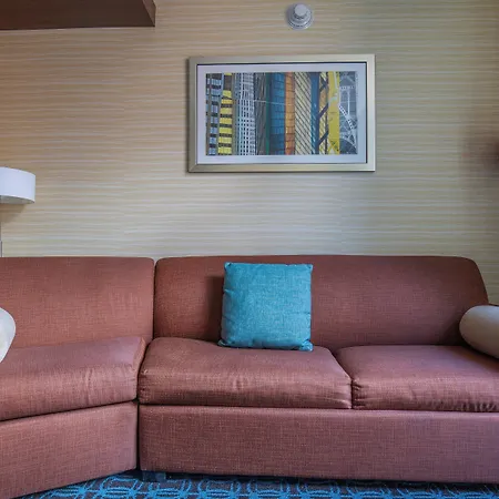 Hotel Fairfield And Downtown-river North 3*