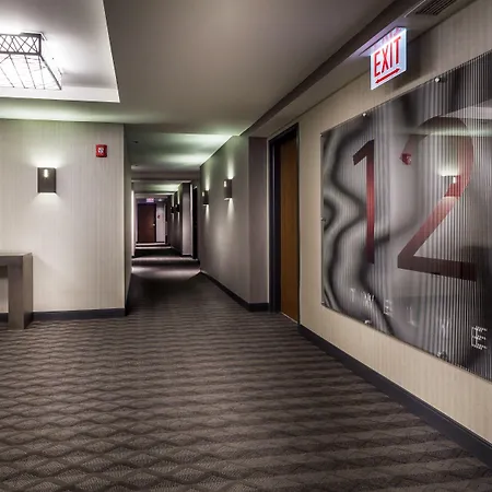 The Godfrey 4* Chicago