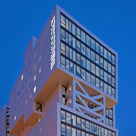 The Godfrey Hotel 4*