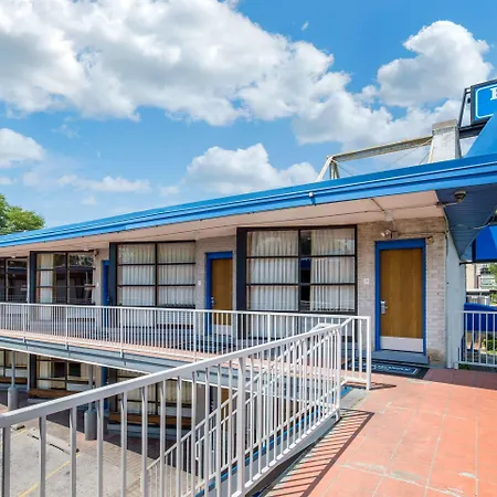 Rodeway North Shore - Lincolnwood Chicago