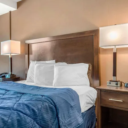 Inn Rodeway North Shore - Lincolnwood 3*