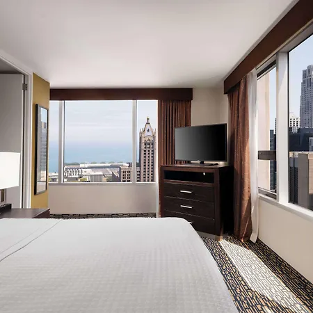 Homewood By Hilton Downtown - Magnificent Mile Hotel 3*