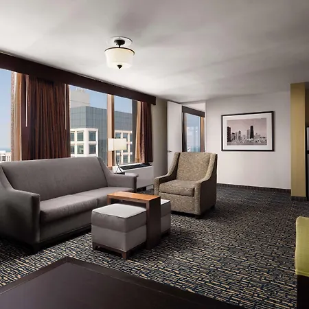 Homewood By Hilton Downtown - Magnificent Mile Chicago