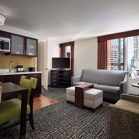Homewood By Hilton Downtown - Magnificent Mile Chicago
