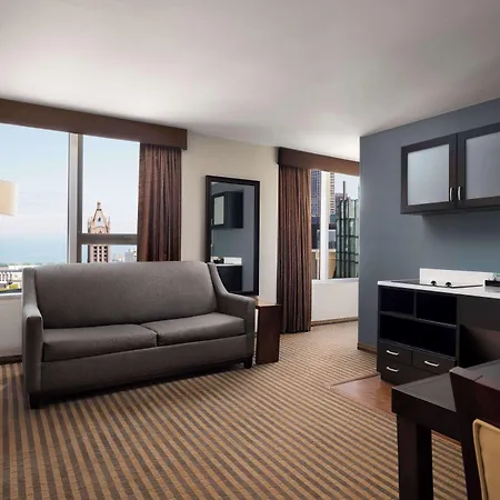 Hotel Homewood By Hilton Downtown - Magnificent Mile