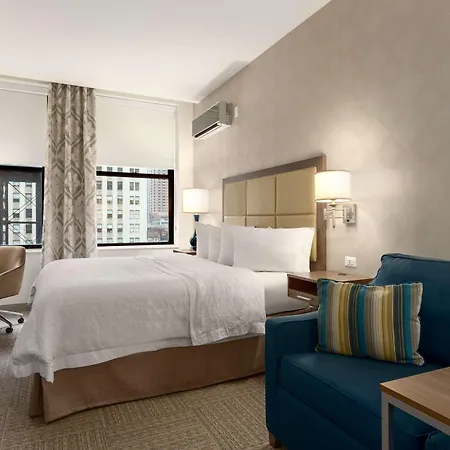 Hotel Hampton Downtown/n Loop/michigan Ave 3*
