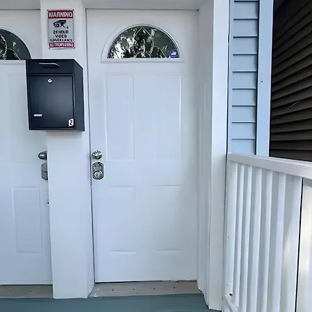 Stylish 2bedroom W Games & Free Parking