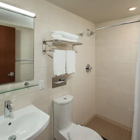 Jaslin Hotel