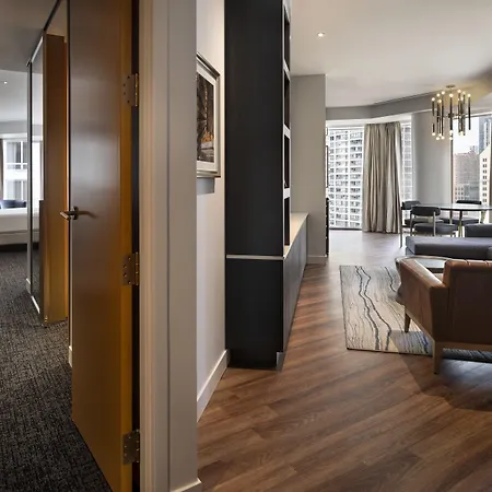 By Marriott Downtown Magnificent Mile Chicago