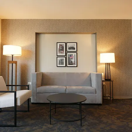 Hampton Inn Chicago West Loop Fulton Market Area 3*