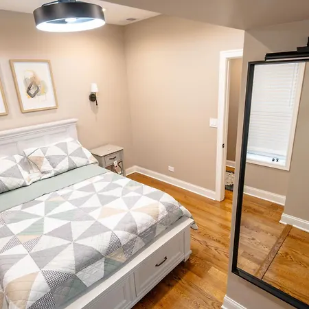 Luxury 9 Bedroom Mins From Downtown And The Villa *