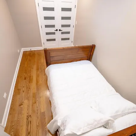 Villa Luxury 9 Bedroom Mins From Downtown And The