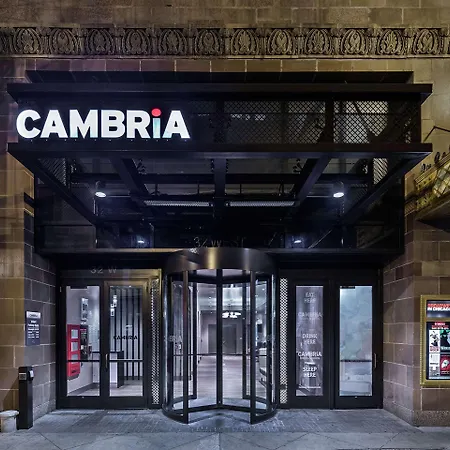 Cambria Loop - Theatre District 4*