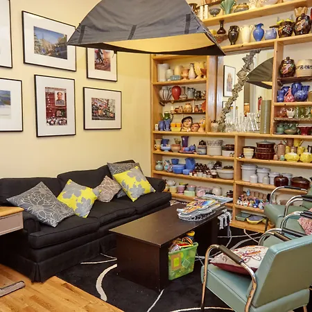 Ray's Bucktown 3*