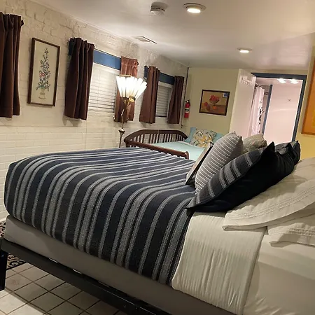 Bed & Breakfast Ray's Bucktown