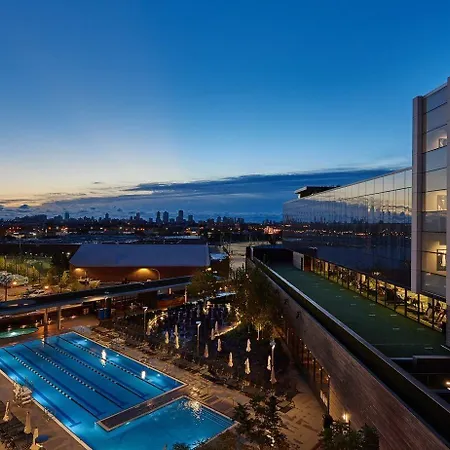 Resort The & Athletic Club At Midtown 4*