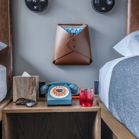 Moxy Downtown 3* Chicago