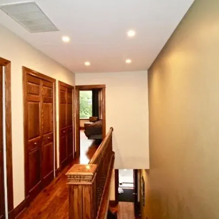 Holiday home Gorgeous Wrigley Greystone *