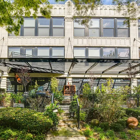 Holiday home Extended Stay: Walk To Uic Campus & Train! Chicago