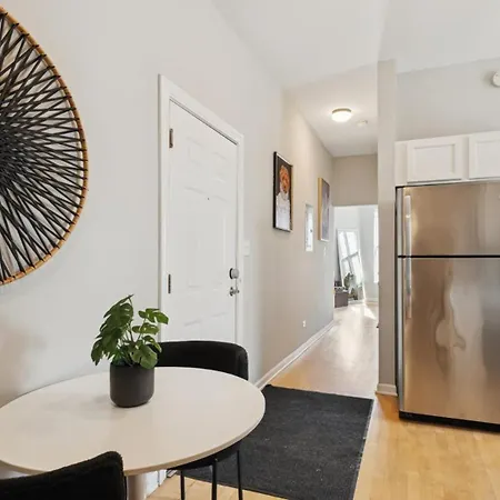 Elegant Escape Minutes From Downtown & Uic *