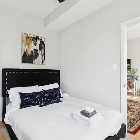 Elegant Escape Minutes From Downtown & Uic *