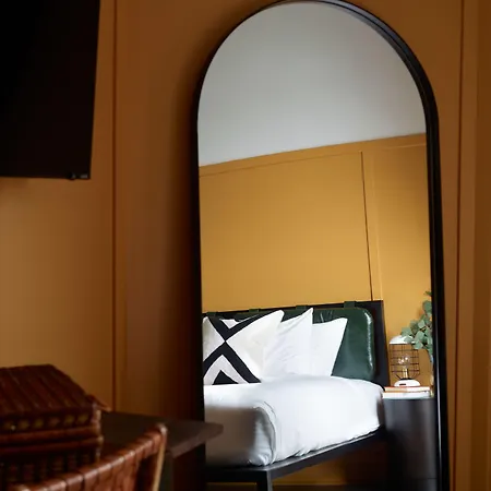 The Collection Wrigleyville Hotel Chicago