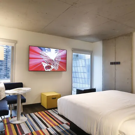 Hotel Aloft By Marriott Mag Mile Chicago