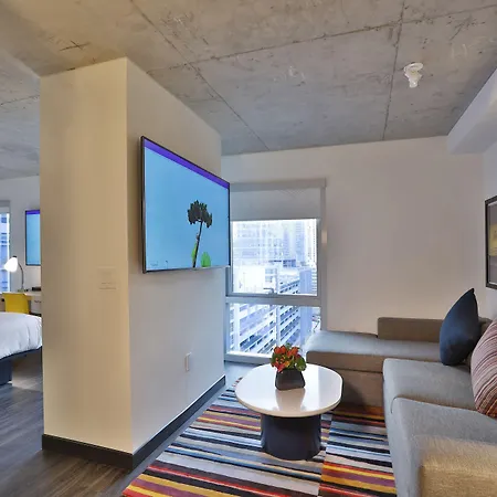 Aloft By Marriott Mag Mile