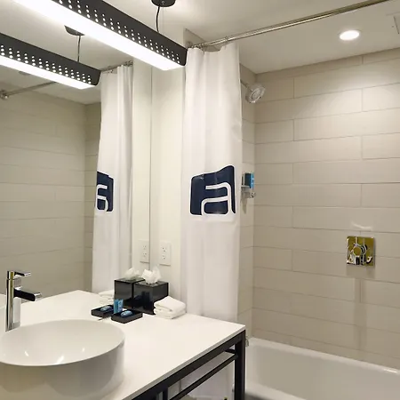 Hotel Aloft By Marriott Mag Mile Chicago