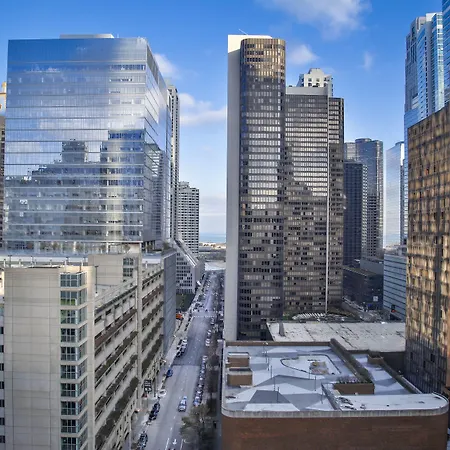 Hotel Aloft By Marriott Mag Mile 3*