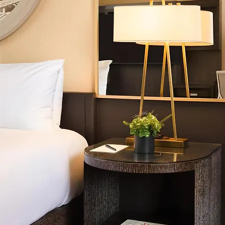 The Royal Sonesta River North Hotel Chicago
