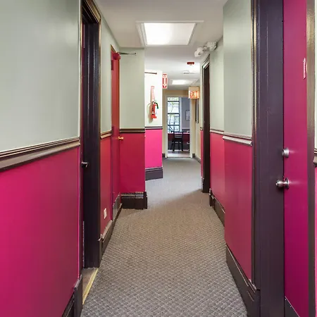 Parthenon Hostel