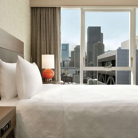 Home2 By Hilton River North 3* Chicago