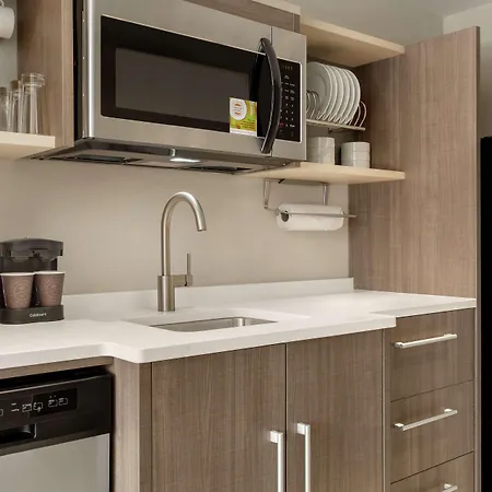 Hotel Home2 By Hilton River North 3*