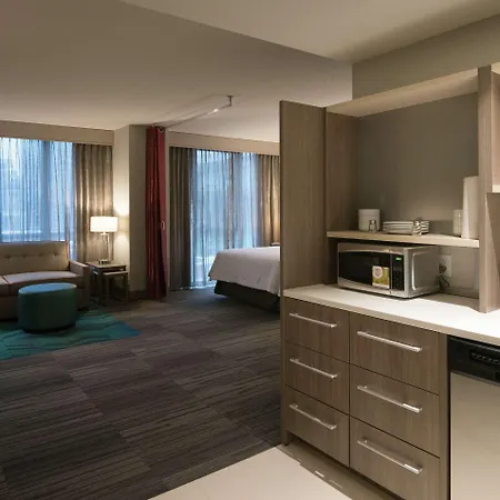 Home2 By Hilton River North Hotel 3*